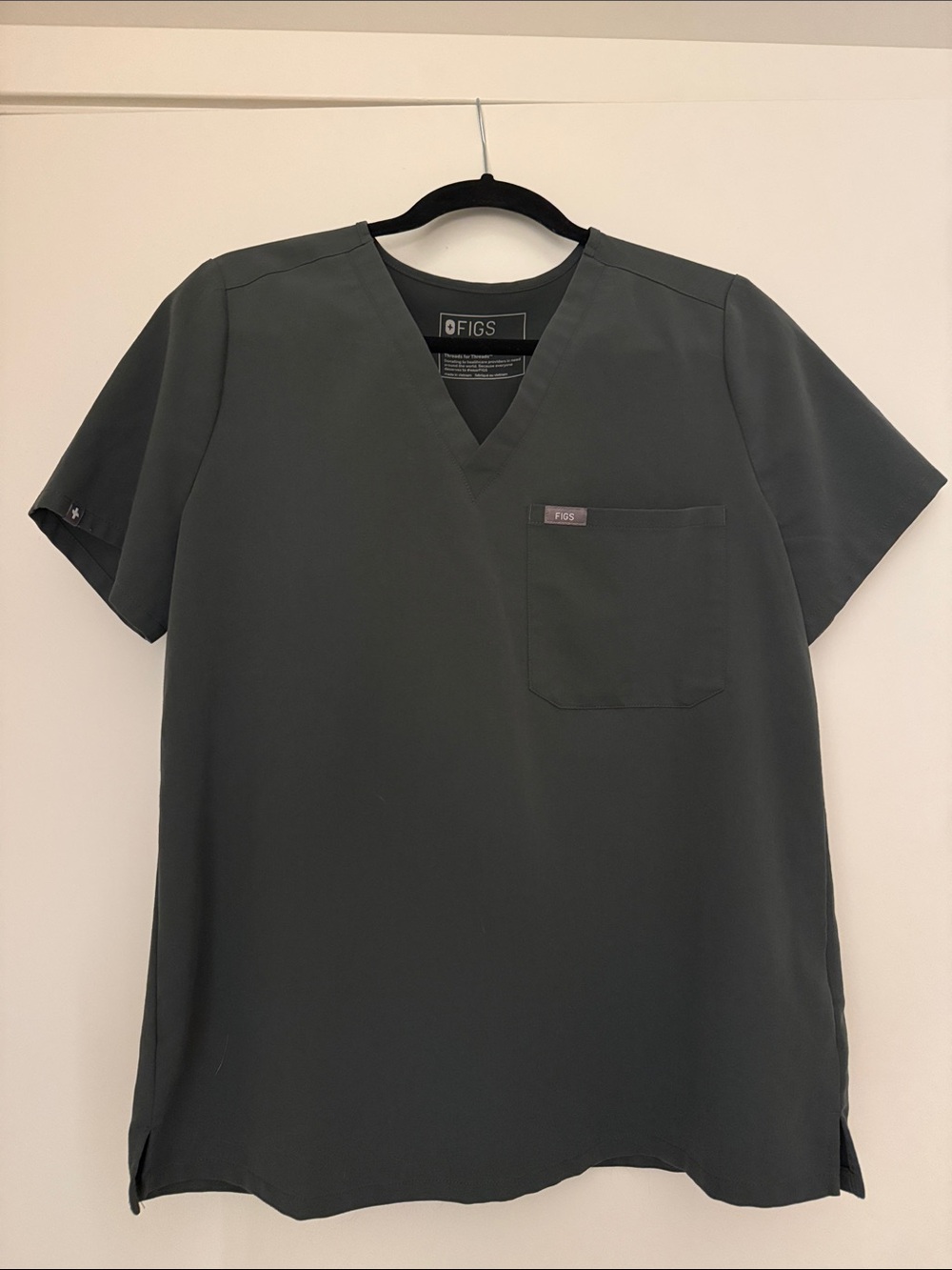 FIGS Scrubs Bundle – 5 Complete Sets / 10 Pieces – Women’s S/M